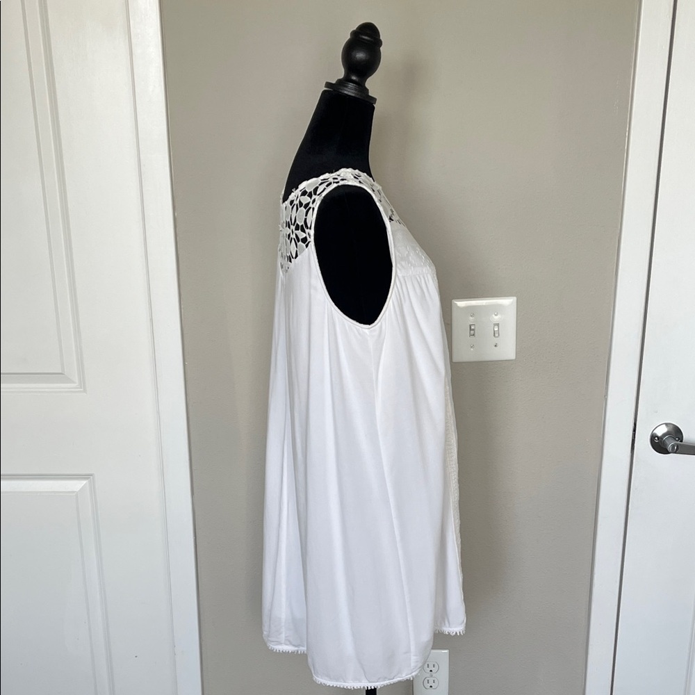 Knox Rose White Lace Mini Dress - Picture 6 of 10